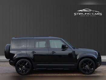 Used Land Rover Defender 2021 for sale - 77038356: Photo