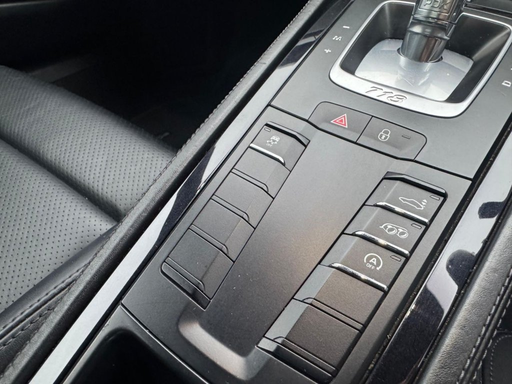 Used Porsche Cayman 2018 for sale - 77422739: Photo 6