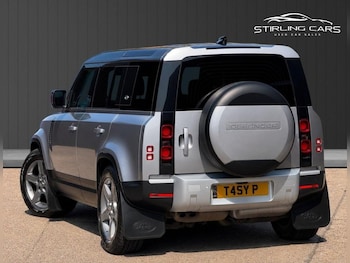 Used Land Rover Defender 2021 for sale - 79394753: Photo