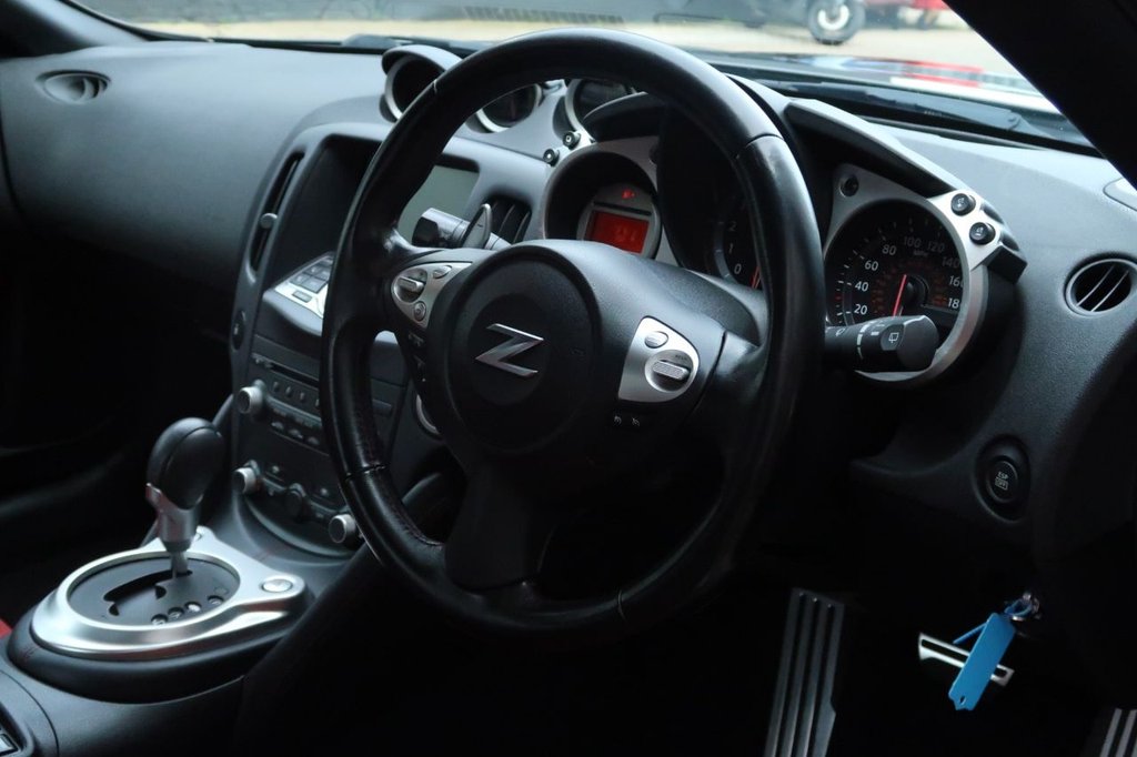 Used Nissan 370 Z 2010 for sale - 77608703: Photo 11