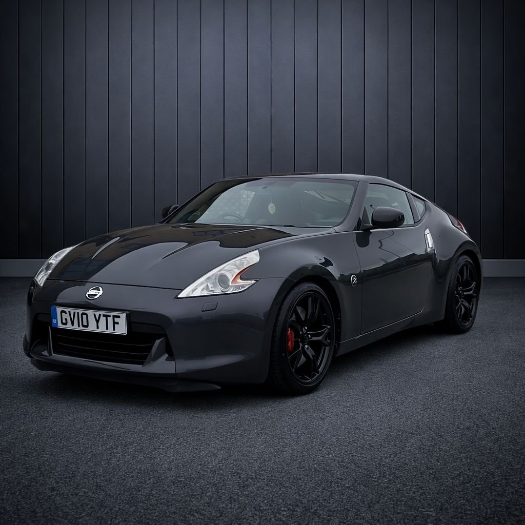 Used Nissan 370 Z 2010 for sale - 77608703: Photo 2