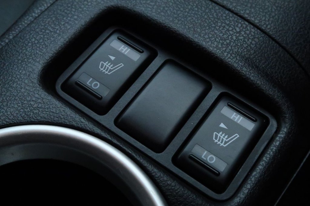 Used Nissan 370 Z 2010 for sale - 77608703: Photo 30