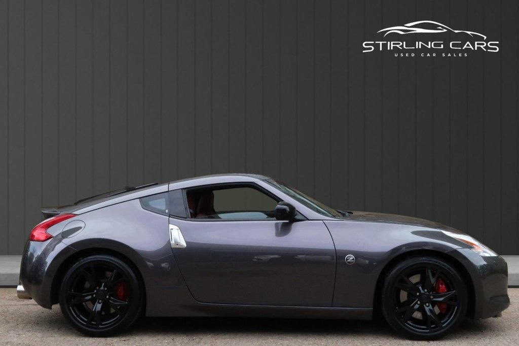Used Nissan 370 Z 2010 for sale - 77608703: Photo 4