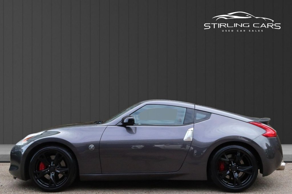 Used Nissan 370 Z 2010 for sale - 77608703: Photo 5