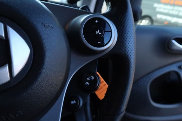 Used smart fortwo 2016 for sale - 75676028: Photo 16