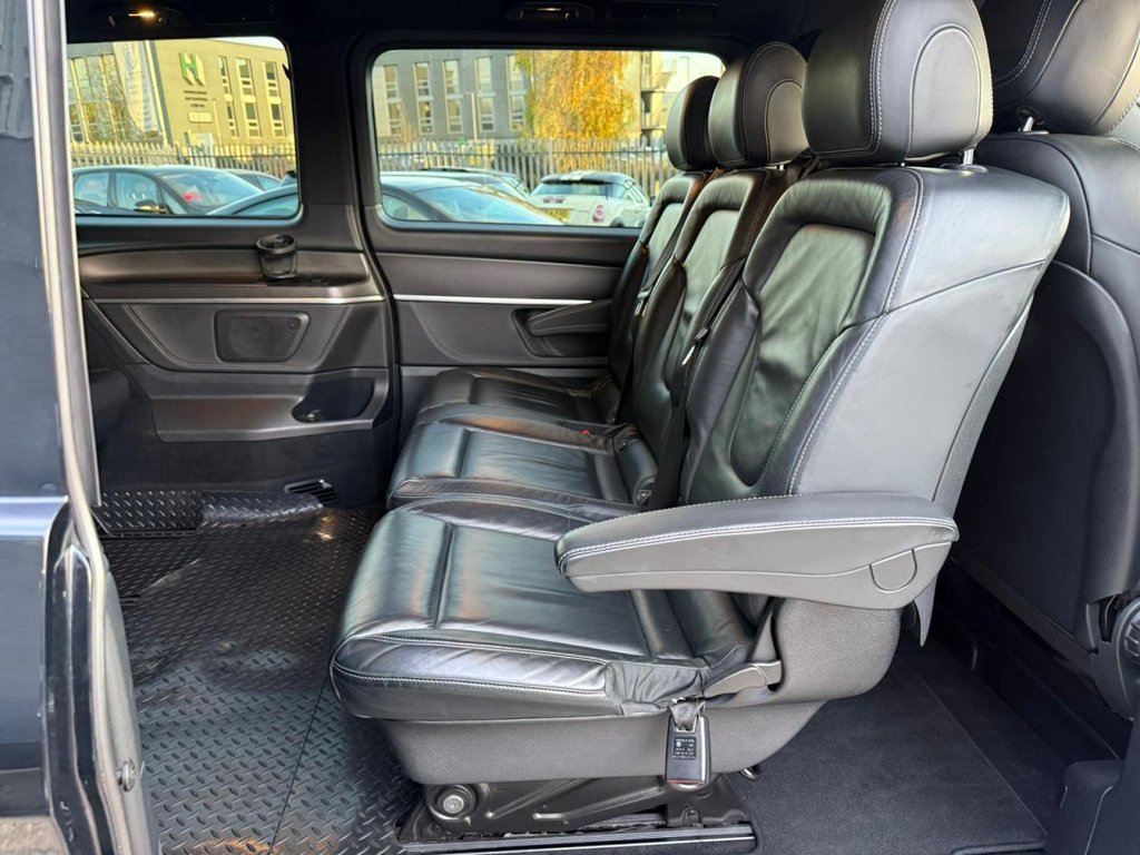 Used Mercedes-Benz V-Class 2018 for sale - 76686430: Photo 20