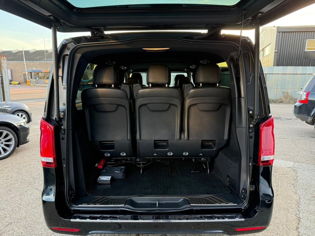 Used Mercedes-Benz V-Class 2018 for sale - 76686430: Photo 50