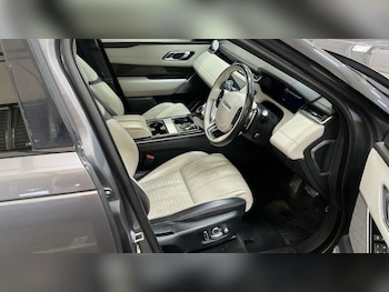 Used Land Rover Range Rover Velar 2017 for sale - 77879861: Photo