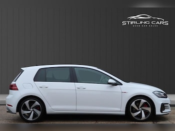 Used Volkswagen Golf 2019 for sale - 76788026: Photo