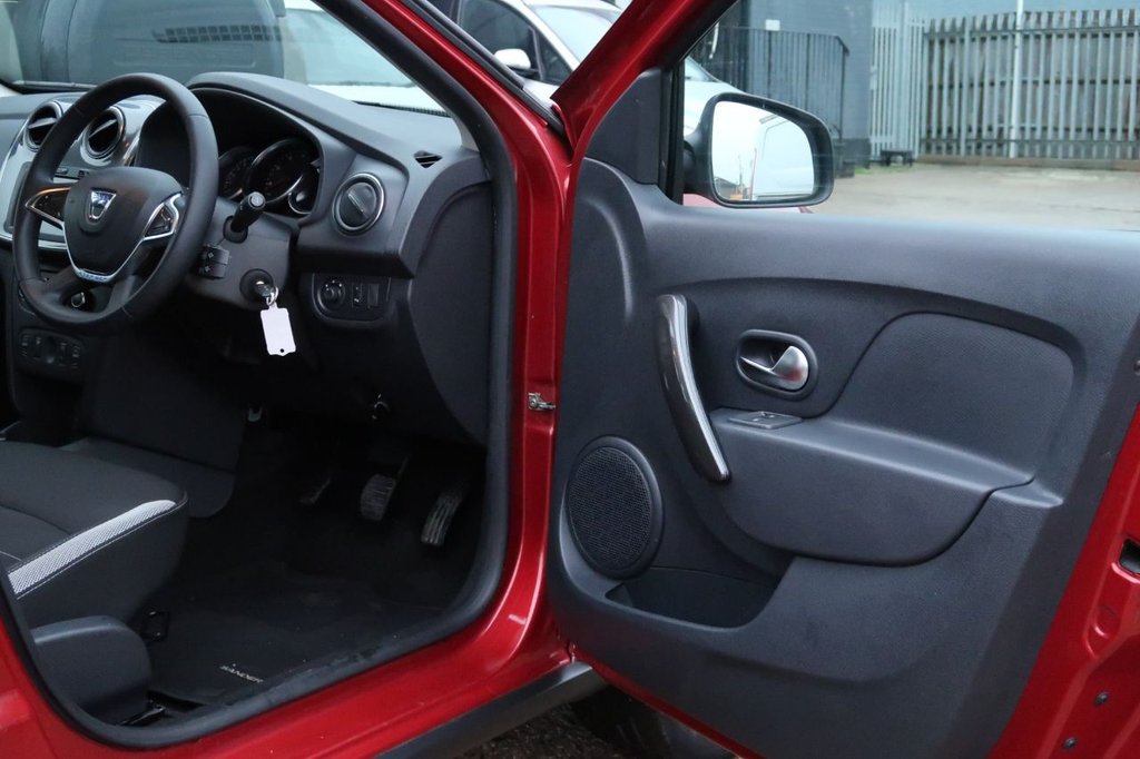 Used Dacia Sandero Stepway 2021 for sale - 76962509: Photo 14