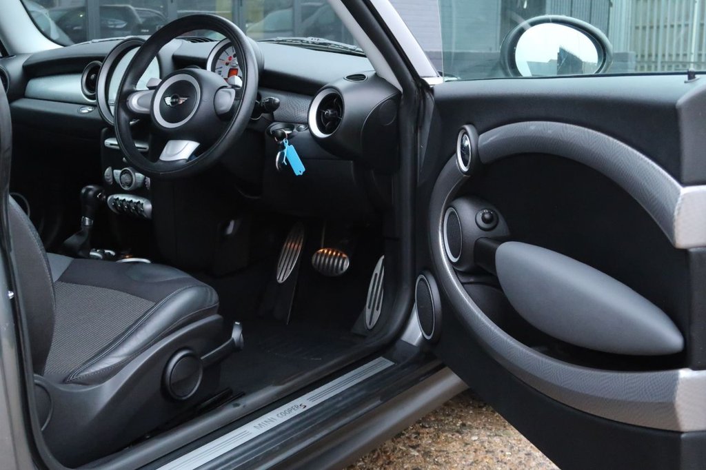 Used MINI Hatch 2007 for sale - 77139742: Photo 14