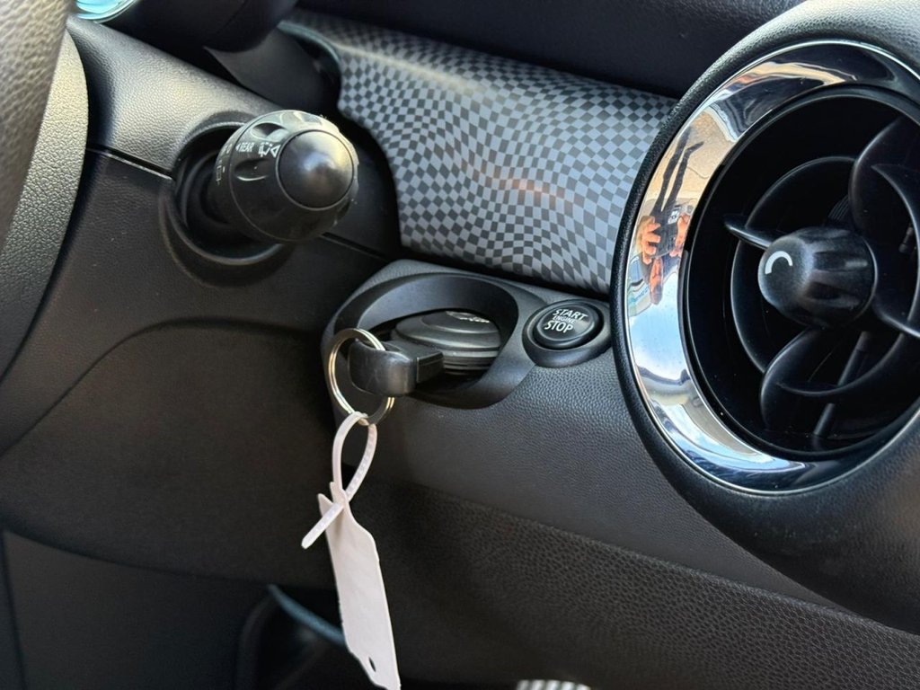 Used MINI Hatch 2009 for sale - 76535997: Photo 26