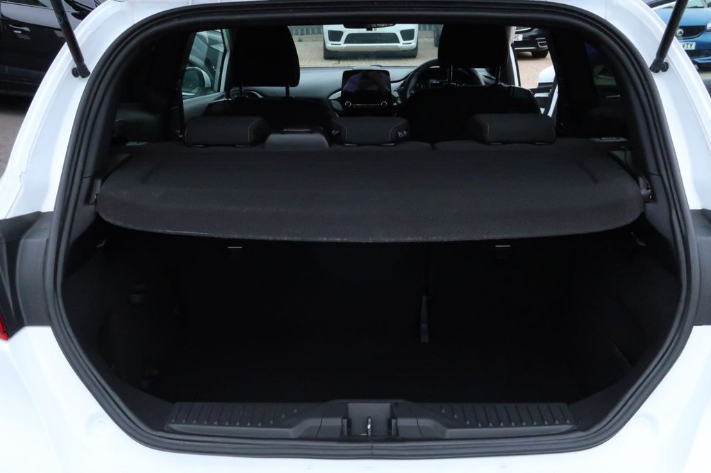 Used Ford Fiesta 2018 for sale - 75937294: Photo 27