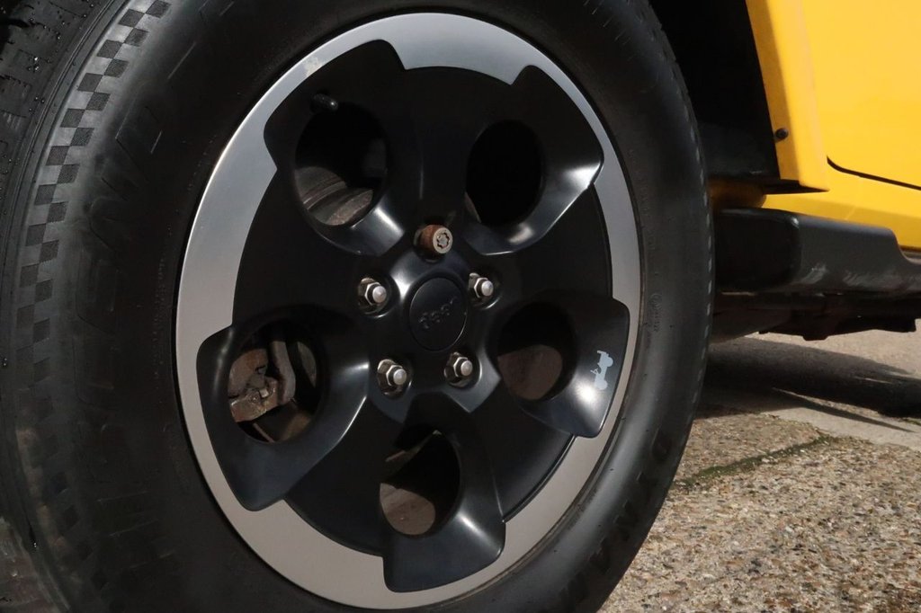 Used Jeep Wrangler 2015 for sale - 77551655: Photo 30