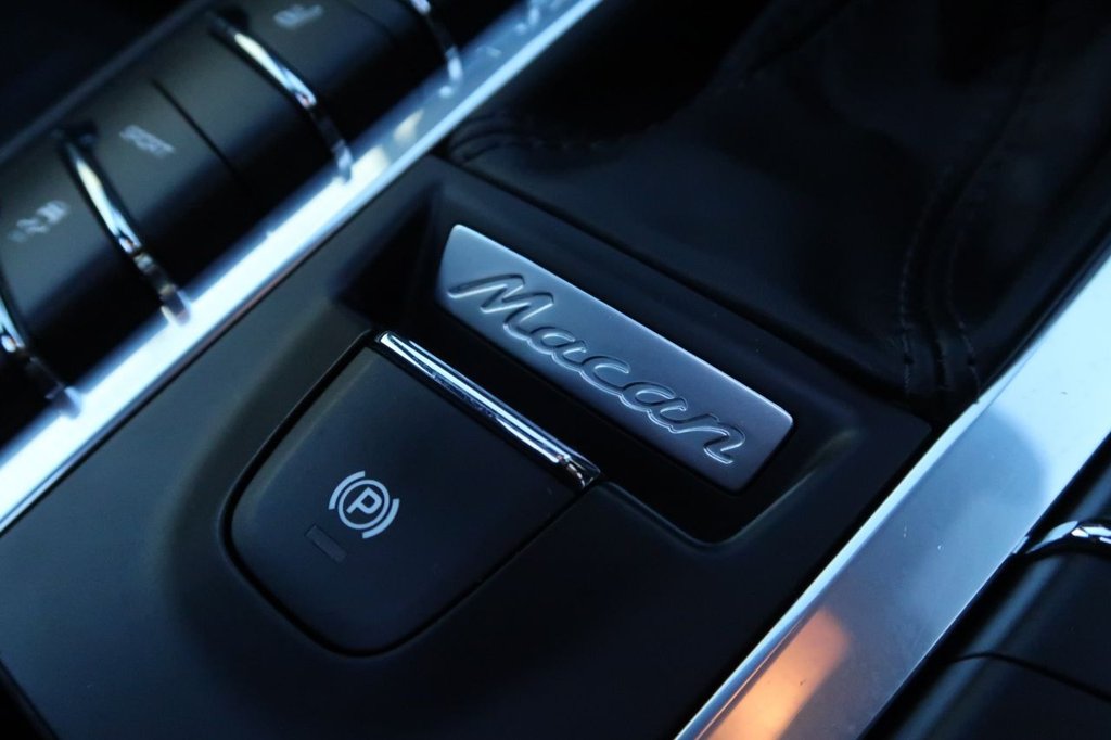 Used Porsche Macan 2017 for sale - 77236823: Photo 35