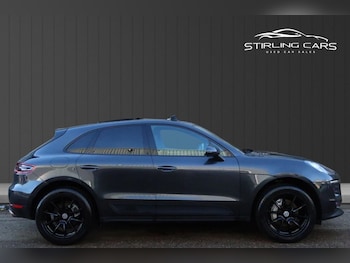 Used Porsche Macan 2017 for sale - 77236823: Photo