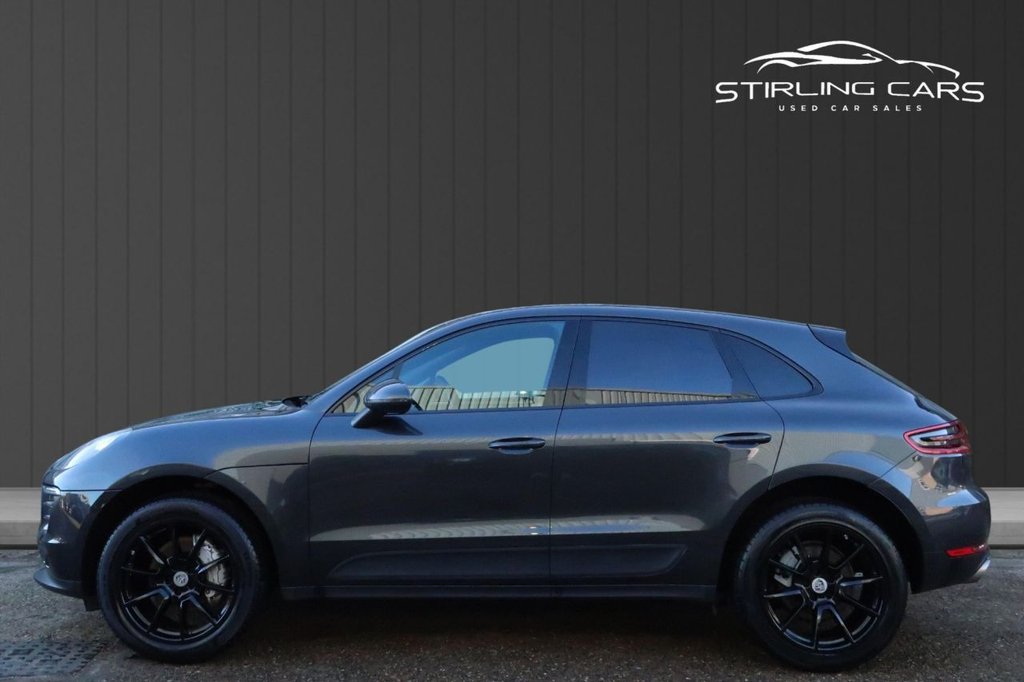 Used Porsche Macan 2017 for sale - 77236823: Photo 5