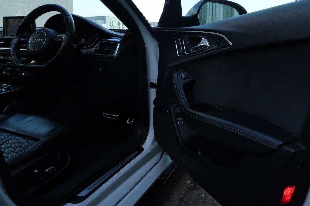 Used Audi RS6 Avant 2016 for sale - 77660208: Photo 15