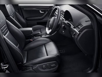 Used Audi RS4 2007 for sale - 77734356: Photo