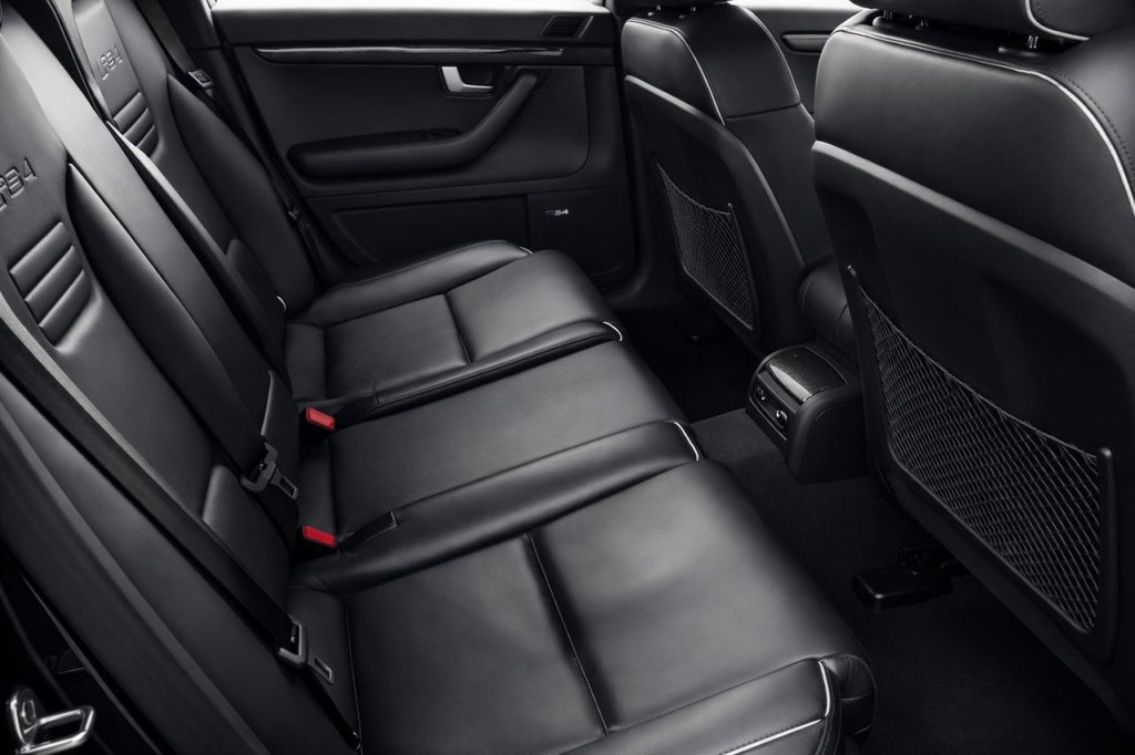 Used Audi RS4 2007 for sale - 77734356: Photo 5