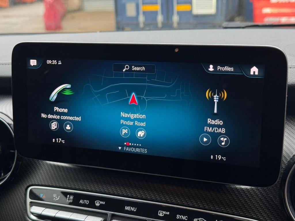 Used Mercedes-Benz V-Class 2021 for sale - 77101071: Photo 13