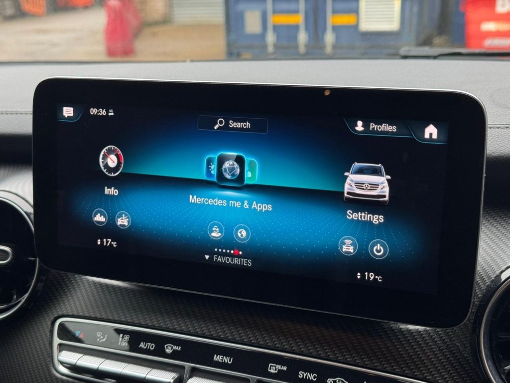 Used Mercedes-Benz V-Class 2021 for sale - 77101071: Photo 18