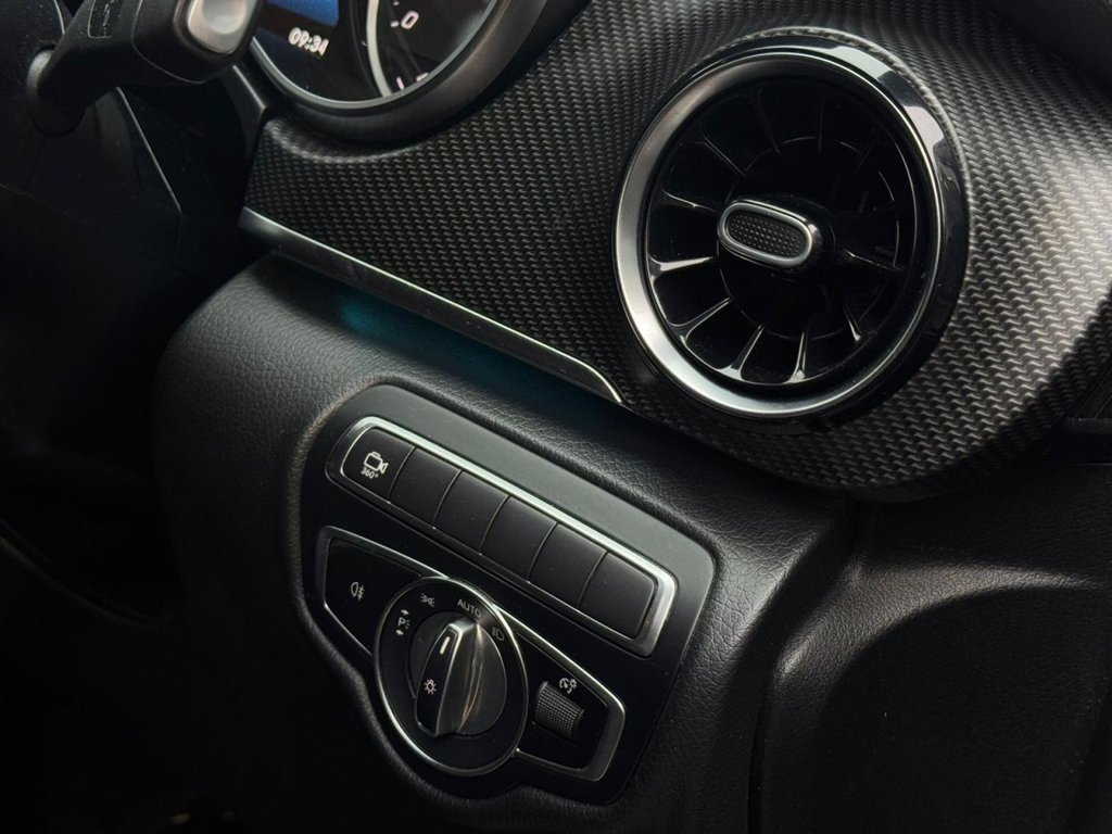 Used Mercedes-Benz V-Class 2021 for sale - 77101071: Photo 24