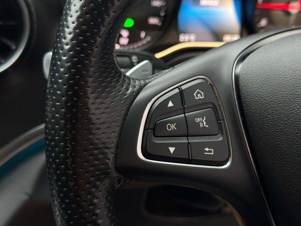 Used Mercedes-Benz V-Class 2021 for sale - 77101071: Photo 9