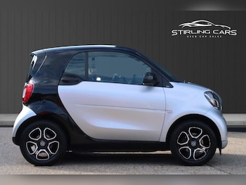 Used smart fortwo 2017 for sale - 75651606: Photo