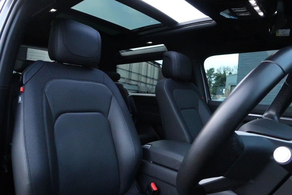 Used Land Rover Defender 2023 for sale - 77089285: Photo 11