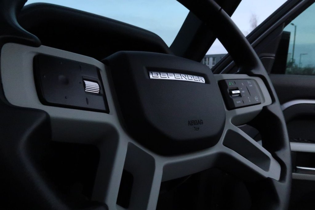 Used Land Rover Defender 2023 for sale - 77089285: Photo 18