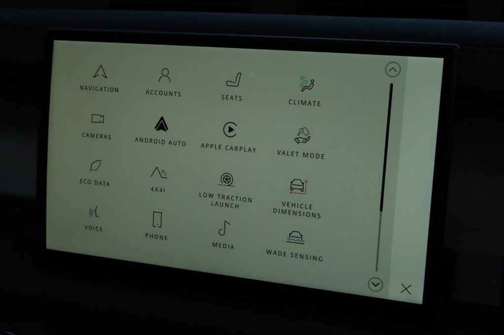 Used Land Rover Defender 2023 for sale - 77089285: Photo 29