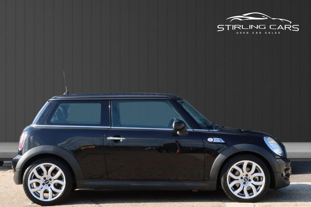 Used MINI Hatch 2010 for sale - 76119170: Photo 4