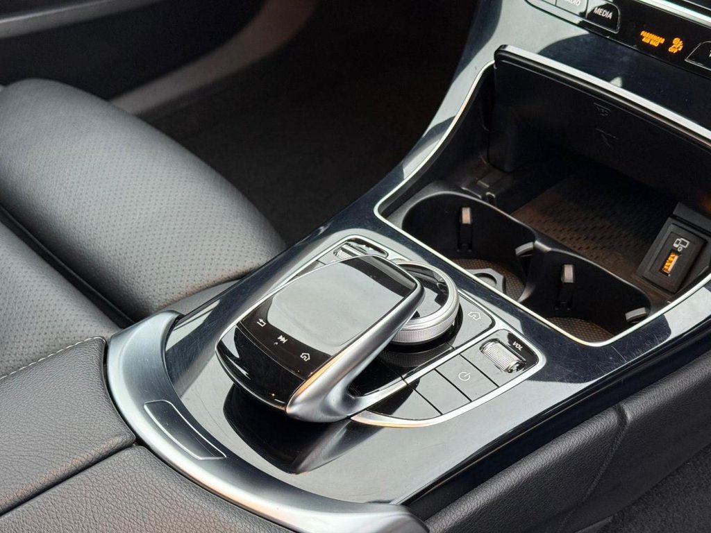 Used Mercedes-Benz C Class 2019 for sale - 76686479: Photo 30