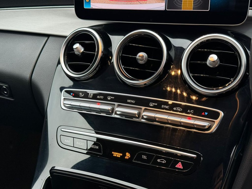 Used Mercedes-Benz C Class 2019 for sale - 76686479: Photo 35