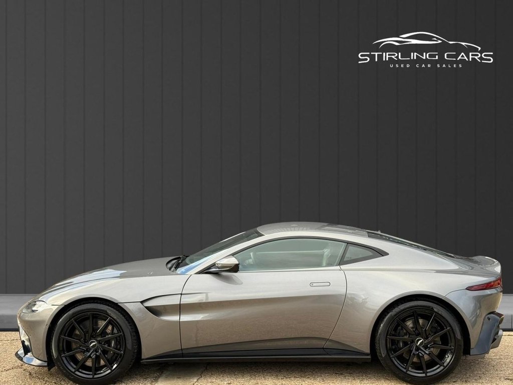 Used Aston Martin Vantage 2019 for sale - 76417350: Photo 10