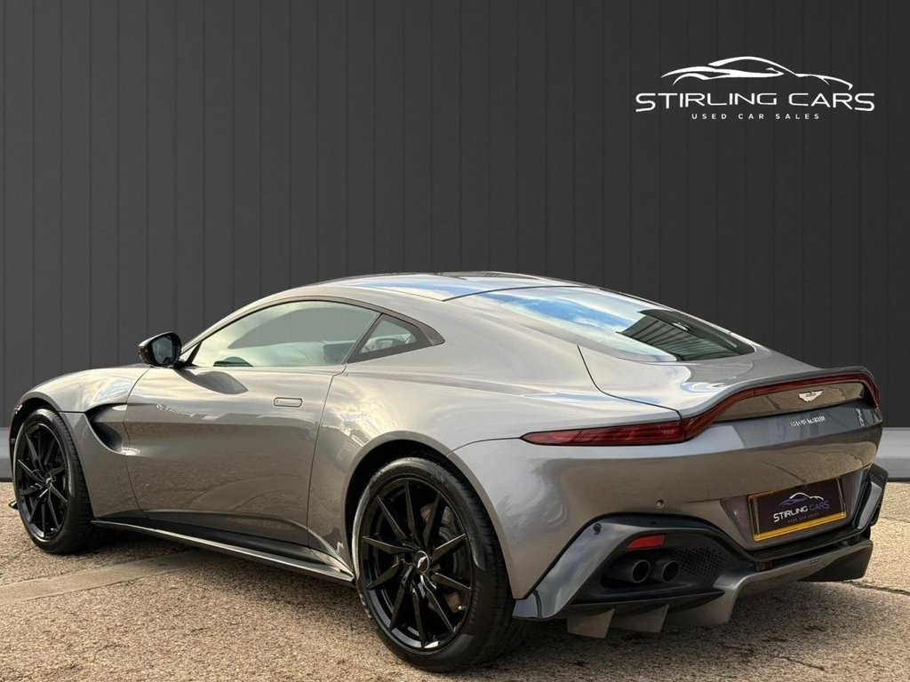 Used Aston Martin Vantage 2019 for sale - 76417350: Photo 12