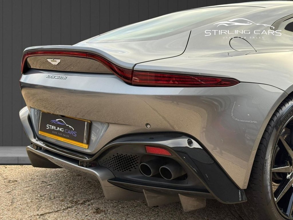 Used Aston Martin Vantage 2019 for sale - 76417350: Photo 13