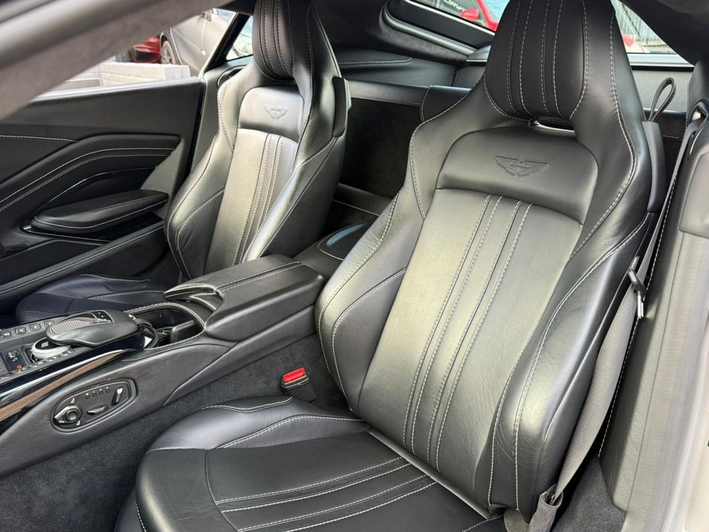 Used Aston Martin Vantage 2019 for sale - 76417350: Photo 18