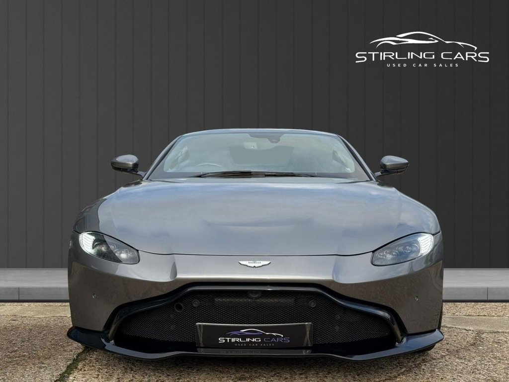 Used Aston Martin Vantage 2019 for sale - 76417350: Photo 2