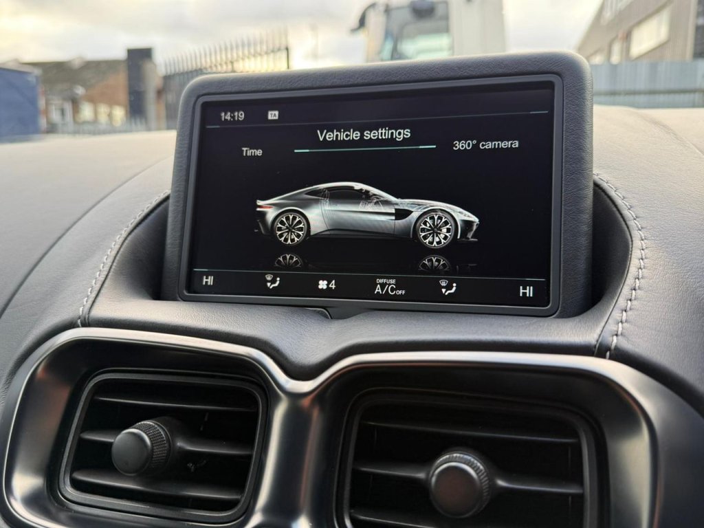 Used Aston Martin Vantage 2019 for sale - 76417350: Photo 29