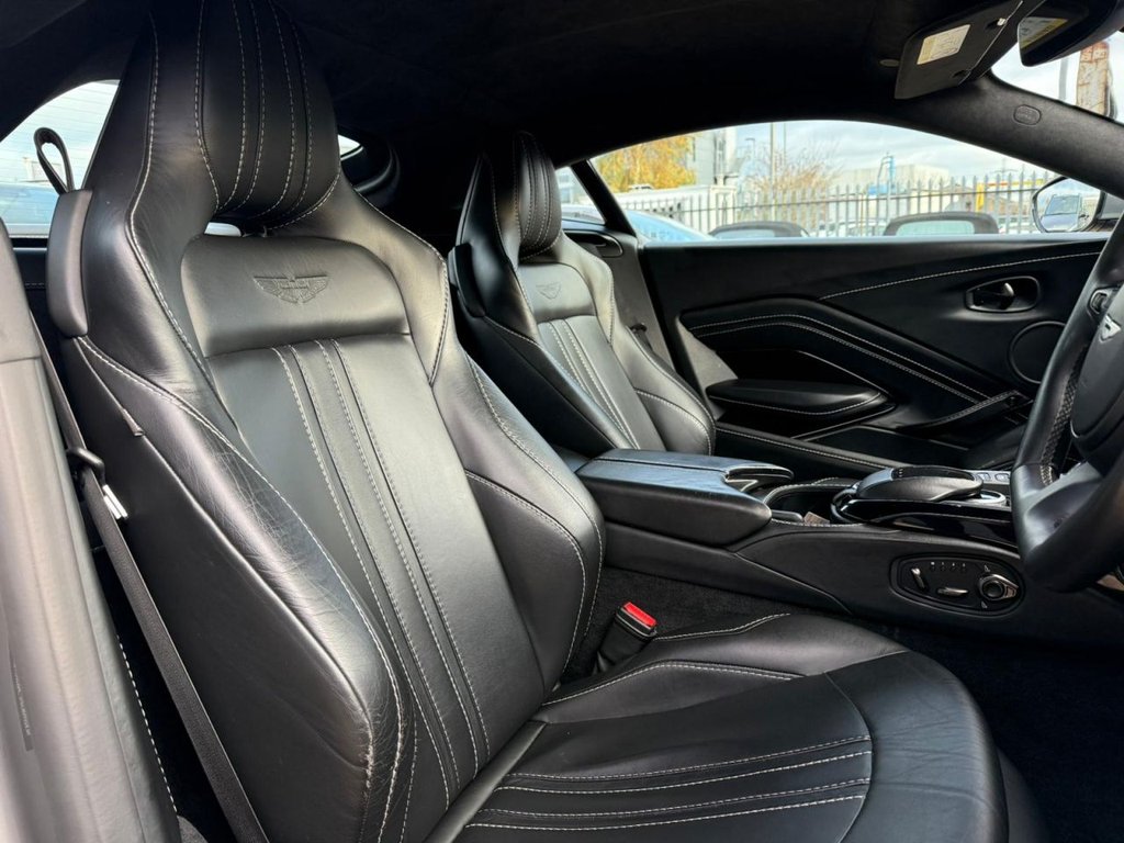Used Aston Martin Vantage 2019 for sale - 76417350: Photo 44