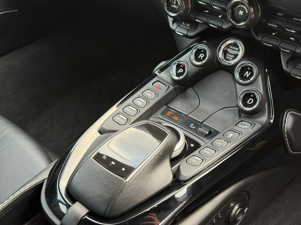 Used Aston Martin Vantage 2019 for sale - 76417350: Photo 47