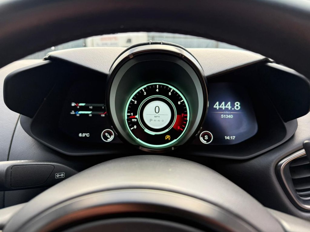 Used Aston Martin Vantage 2019 for sale - 76417350: Photo 48