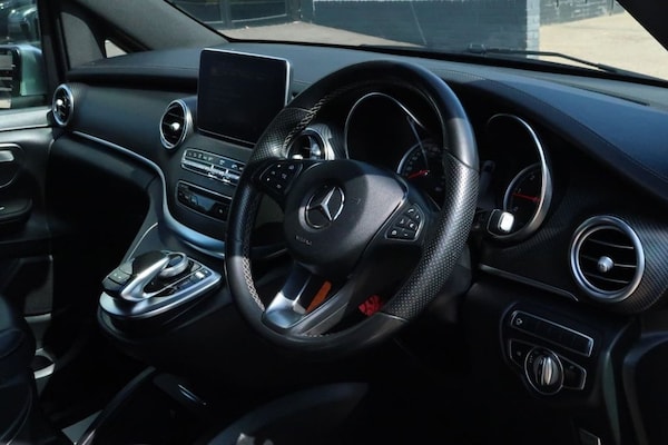 Used Mercedes-Benz V-Class 2018 for sale - 75651609: Photo 10