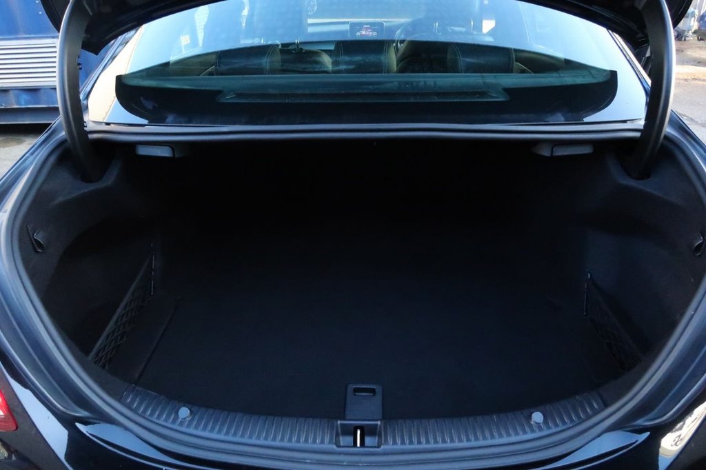 Used Mercedes-Benz C Class 2018 for sale - 77287695: Photo 35