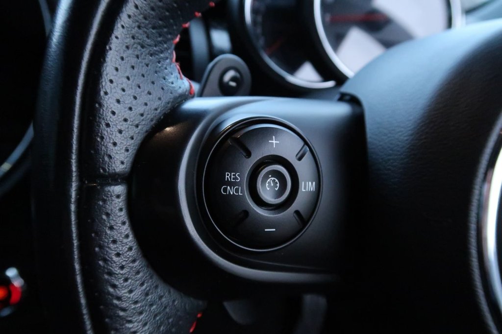 Used MINI Hatch 2018 for sale - 77172185: Photo 16