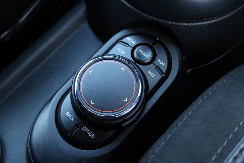 Used MINI Hatch 2018 for sale - 77172185: Photo 32