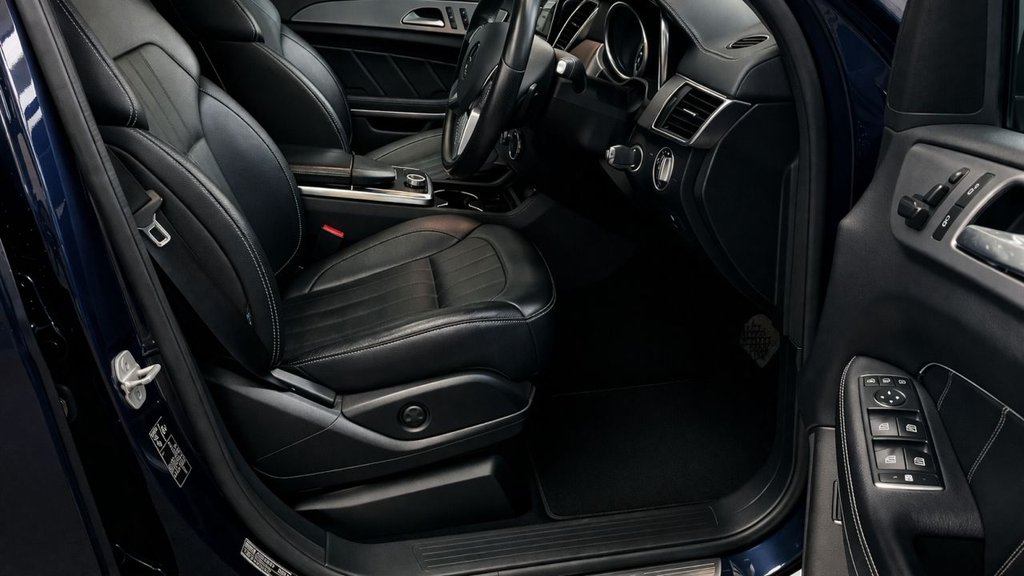 Used Mercedes-Benz GL Class 2014 for sale - 78008860: Photo 3