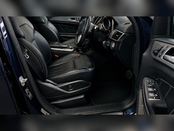 Used Mercedes-Benz GL Class 2014 for sale - 78008860: Photo